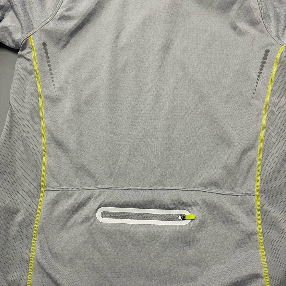 Porsche Design Light Gray Performance Jacket - Picture 10 of 13